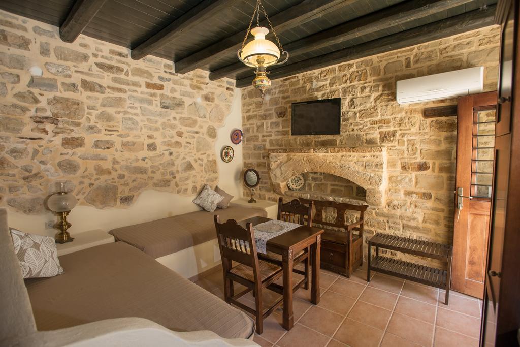 Apartamento Kritikies Pitsidia Exterior foto